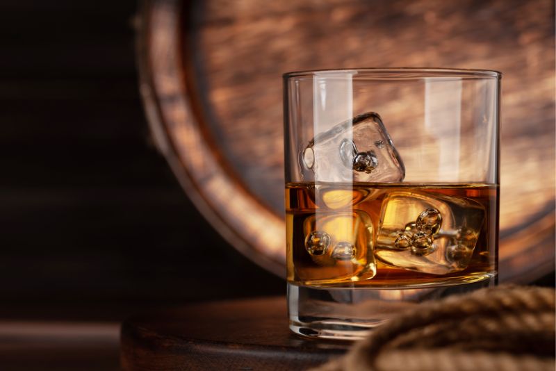 波本桶威士忌 vs 雪莉桶威士忌